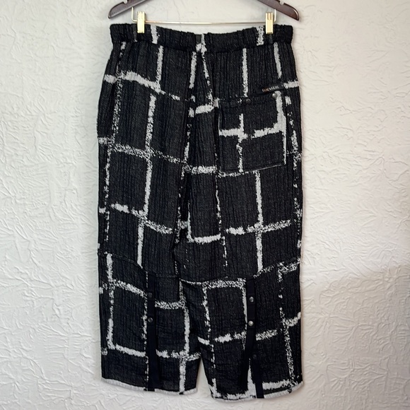 Elsewhere Steffie Harem Pants - Picture 4 of 12